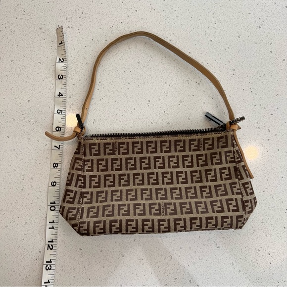 Authentic Fendi Zucca Pochette - Picture 15 of 16